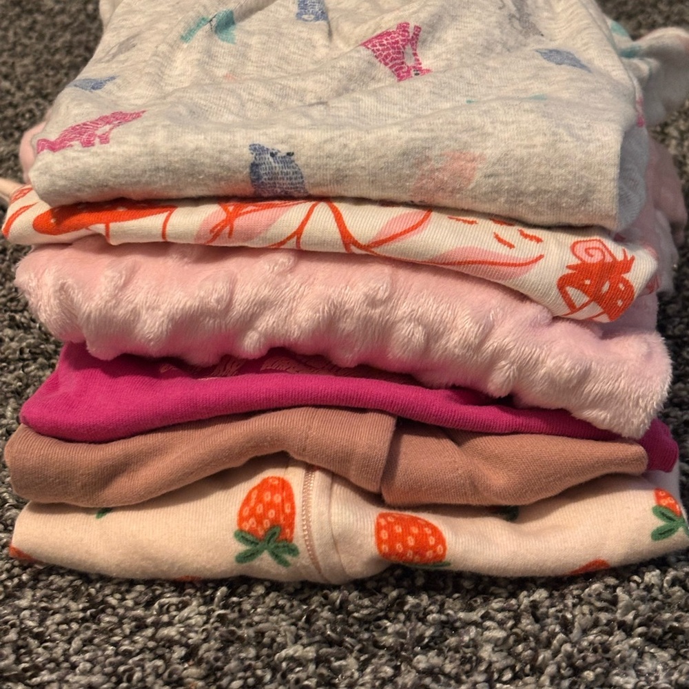Bundle of 6 Baby Girl Bodysuits